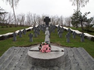 Монумент памяти жертв голодомора 1932—19