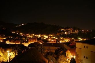 Ночь над городом Фэгэраш.