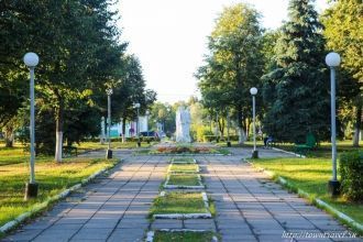 Памятник, посвященный рождению города Па