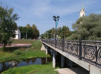 Мост через Вохну.
