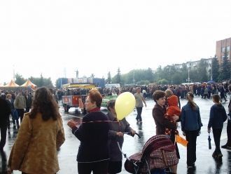 Местные жители.