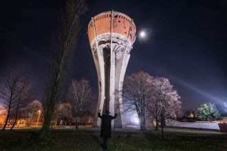 Ночь в городе Вуковар.