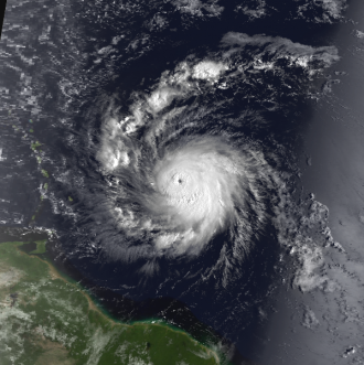 Инцидент с NOAA 42 в урагане Хьюго