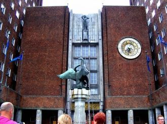 Король Хокон VII на открытии заявил: «Я 