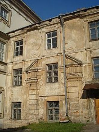 Юго-западный портал восточного корпуса д