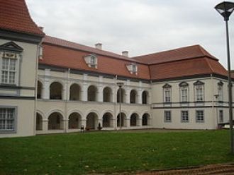 В новой литовской столице первым дворцом