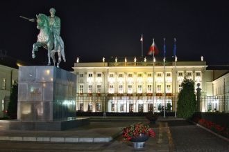 Дворец, находящийся на улице Краковское 