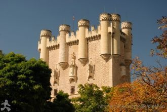 В настоящее время в Алькасаре открыты дл