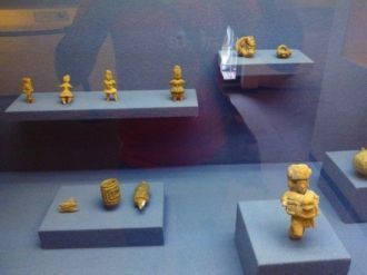 Керамические статуэтки, найденные в Куик