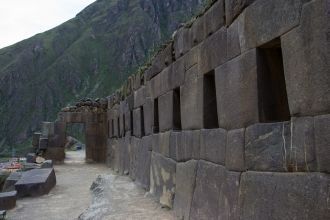 Наверху можно не только окинуть взглядом