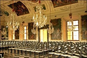 В 2010 году, наряду с историческим центр