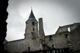 К числу древнейших и живописнейших памят