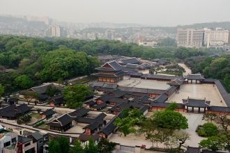 Дворец Чхандоккун с высоты