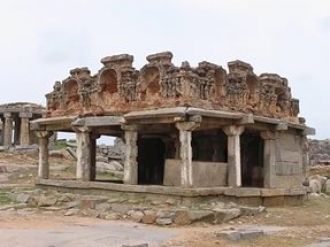 Развалины Хампи - деревня в штате Карнат