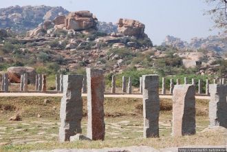 По существу, это каменное плато, на нем 