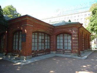 Печей и дымоходов в этом жилище не преду