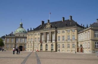 Королевский дворец Амалиенборг