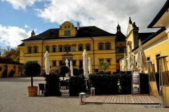 Один из лучших австрийских дворцово-парк