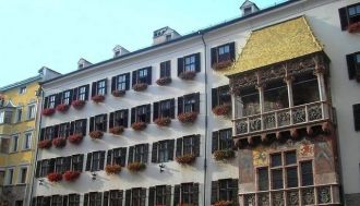 Семья императора могла следить с этой ло