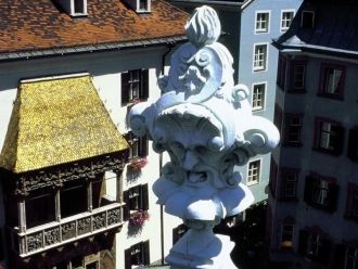 «Дом с золотой крышей» (Goldenes Dachl) 