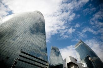 Комплекс Flame Towers, расположенный в ц