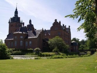 Замок Валлё в Дании.