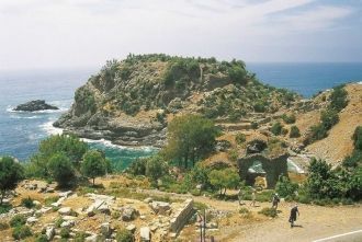 Также тут сохранились фрагменты старинны