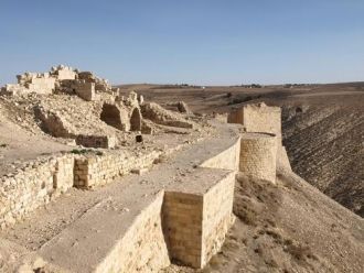 Сегодня на территории замка можно увидет