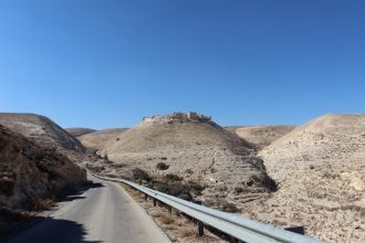 Замок занимал стратегическое положение, 