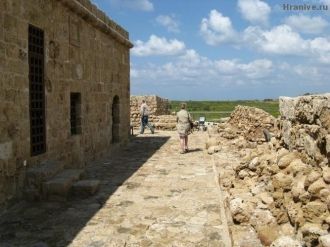 Территория второго этажа Пафосского замк