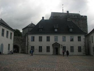 В 2006 году на территории крепости откры