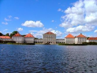 Строительство его было начато по указу к