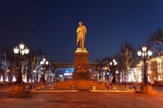 Самый известный в России памятник Алекса