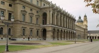 Северный фасад Резиденции