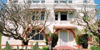 В виллах Бао Дая можно переночевать, а м