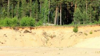 В начале 70-х годов перешли на добычу пе