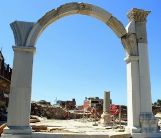 Элементы великолепных входных ворот, кот