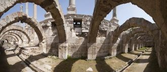 Агора в Измире. Великолепная постройка п