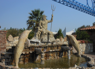 Декоративный бассейн 