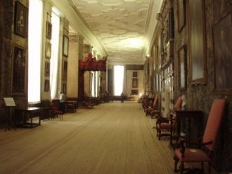 Потомки графини, герцоги Девонширские из