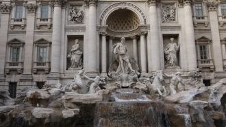 Указывают верный путь коням тритоны, кот