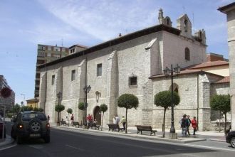 Первоначально монастырь состоял из трех 