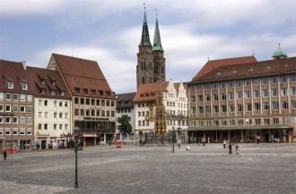 Рыночная площадь в Нюрнберге приобрела ш