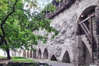 Хотя эта местность почти примыкает к Тоо