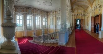 Всего во дворце  138 залов, из которых о