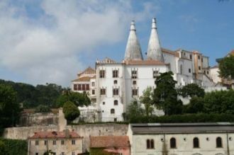 От первоначальных построек мавританской 