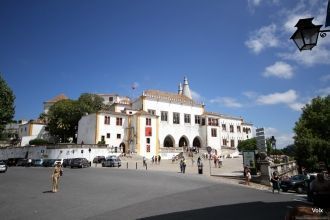 Вторая волна строительства охватила двор