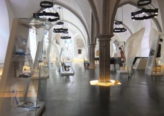 Членами Гильдии могли быть только женаты