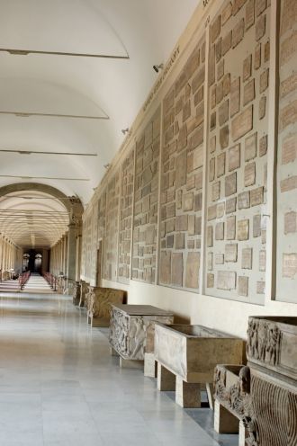 В Galleria Lapidaria находится одно из к