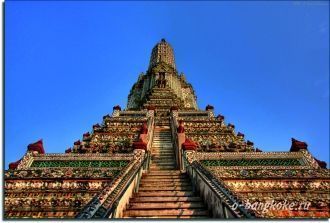 Пагода высотой 79 метров.